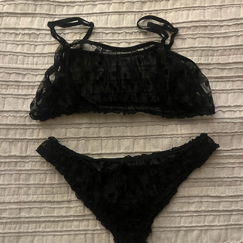Black polkadot two piece mesh lingerie set - Picture 1 of 2